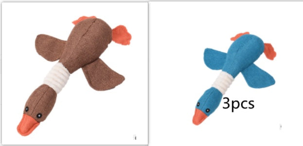 Dayan’s plush and sounding dog toys