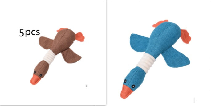 Dayan’s plush and sounding dog toys